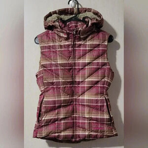 Patagonia Plaid Puffer vest